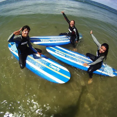 Watermark Surf House Espinho ゲストハウス
