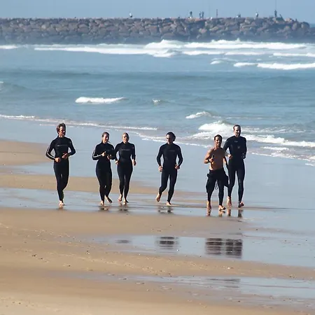 Watermark Surf House Espinho