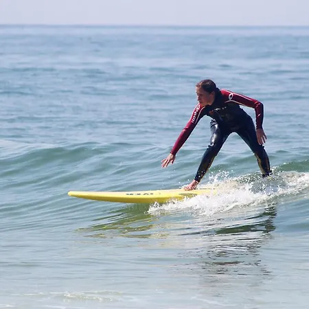 Watermark Surf House Espinho