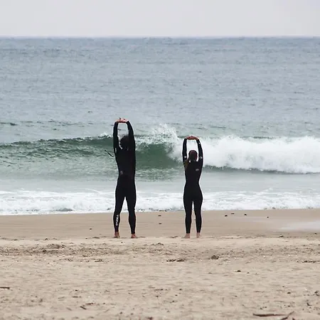 Pensión Watermark Surf House Espinho *